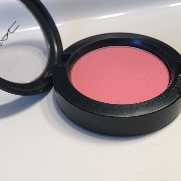 mac stay pretty blush